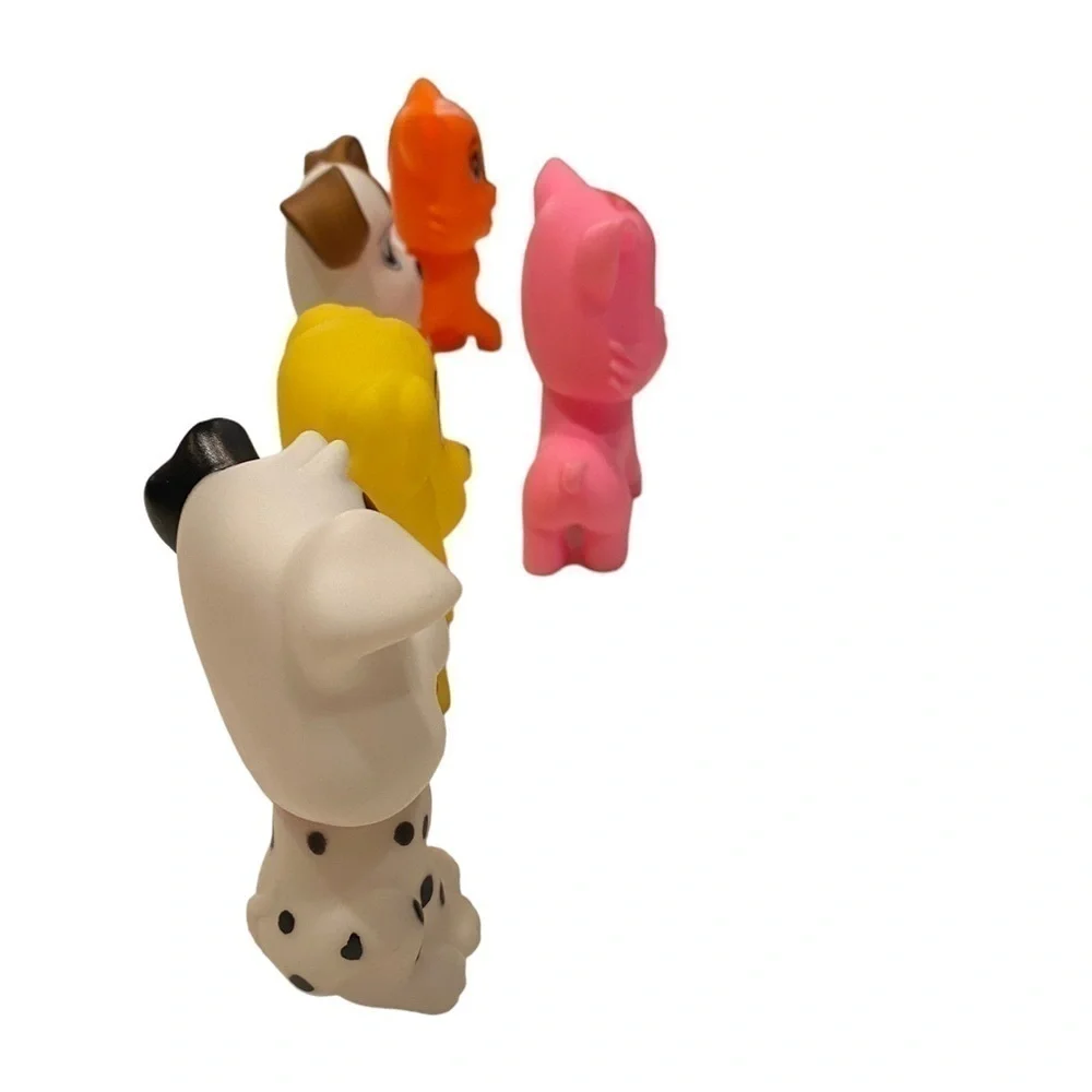 Dalmatian Dog Puppy & Two Other Puppies & Two Cat Figures Toy Figurine Animals